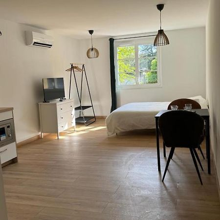 Comme A La Maison クレ エクステリア 写真