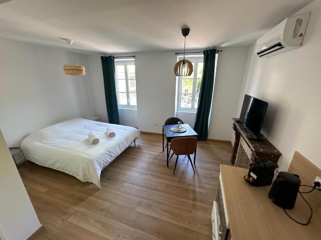 Comme A La Maison クレ エクステリア 写真